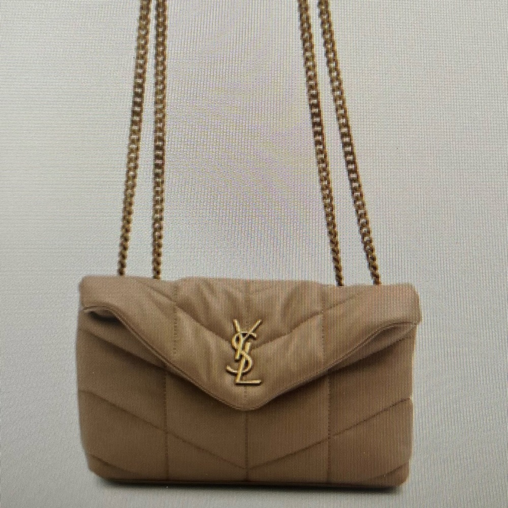 Like new- YSL Lou Puffer Toy Shoulder Bag in quilted leather